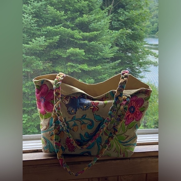 Kate McRostie Canvas Raffia Shoulder Bag Butterfly Flower - Picture 3 of 15